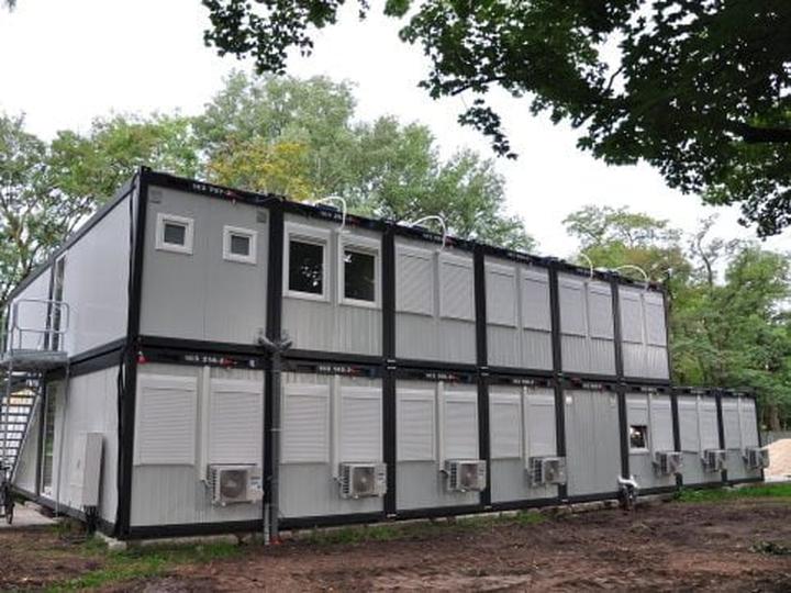 Kontenery morskie a budowa domu – kluczowe informacje, zanim zdecydujesz się na dom z kontenerów