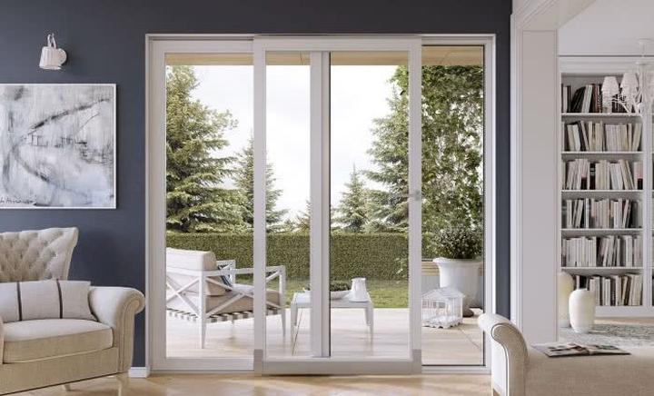 Jakie Czynniki Wziąć Pod Uwagę Przy Wybieraniu Drzwi i Okien do Domu?