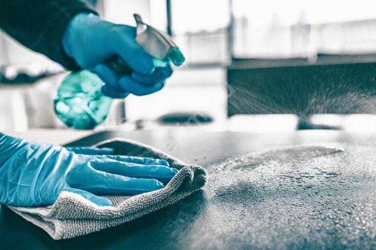 Kto odpowiada za dezynfekcję? Poznaj specjalistów i firmy zajmujące się tym zadaniem