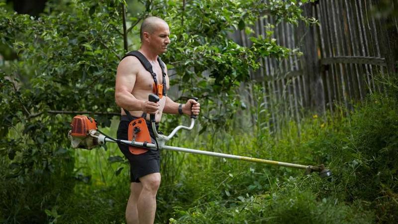 Przygotowanie do karczowania działki