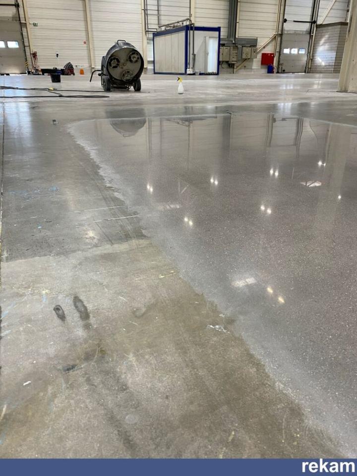 Trwałość i estetyka powłok żywicznych